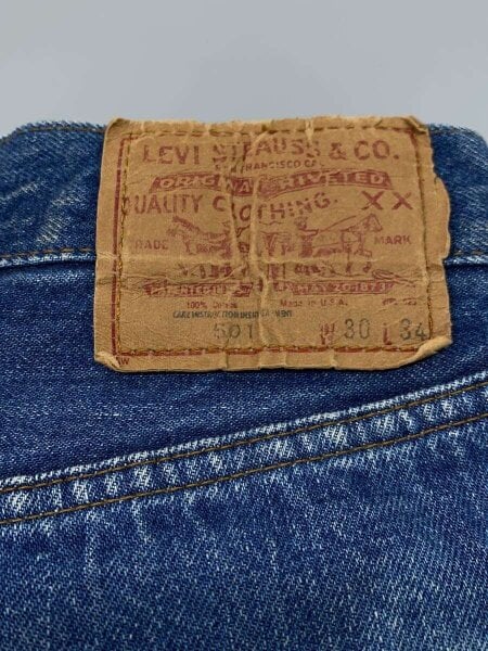 Levi's(リーバイス) / 80s/USA製/黒カン/セルビッチ/ボタン裏558/30