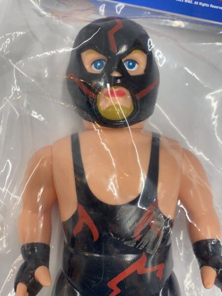 メディコムトイ ビッグバンベイダー ブラックマスク プロレス ソフビ SFS