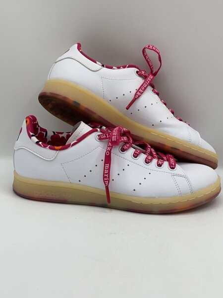 marimekko × adidas / ローカットスニーカー/23.5cm/WHT/GX8841 marimekko(マリメッコ) / ローカットスニーカー/23.5cm/WHT/GX8841