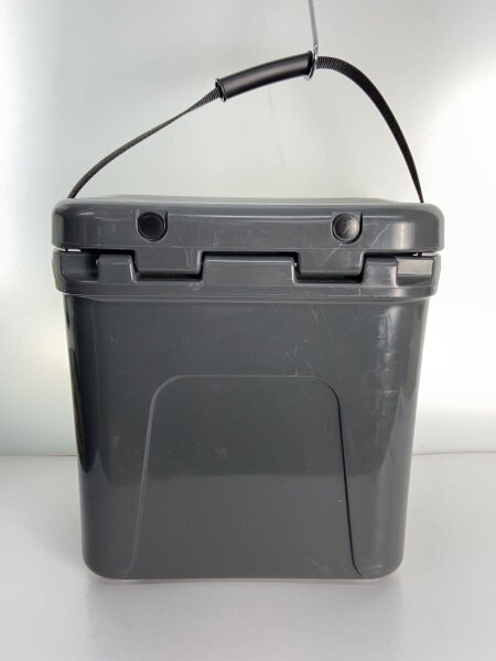 キャンセルできません YETI Roadie24（ローディ24）クーラーボックス中古