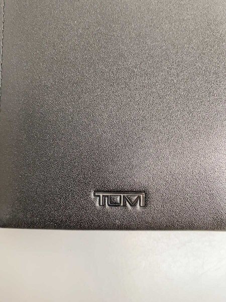 TUMI(トゥミ) / 2つ折り財布/牛革/ブラッ/メンズ/NASSAU SLG