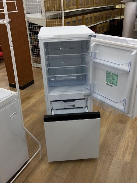 Hisense(ハイセンス) / 冷蔵庫 HR-D13E2W | 中古品の販売・通販なら