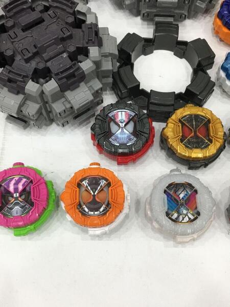 BANDAI(バンダイ) / DXライドウォッチダイザー+DXライドウォッチ18個+