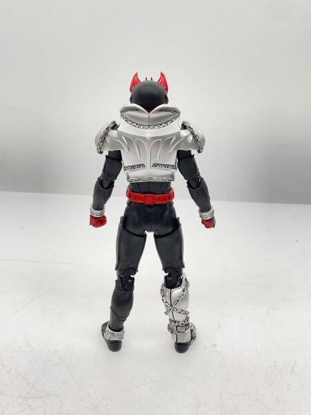 中古品』真骨頂仮面ライダーキバ