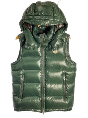MONCLERのダウンベスト検索結果|古着・中古品の通販サイト セカンド