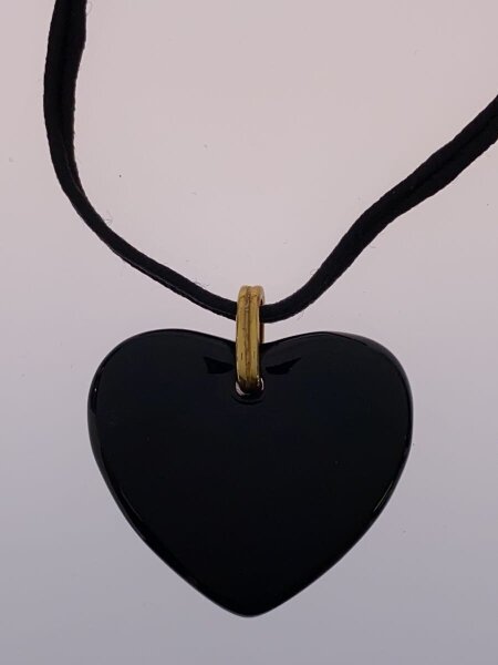 バカラ ハートトップスチョーカーネックレス