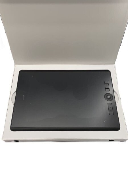 最終値下げ ワコムIntuos Pro Medium ペンタブレット ワコム Intuos