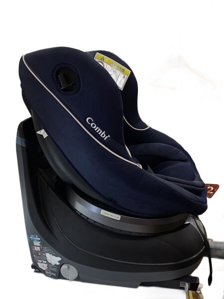 Combi(コンビ) / クルムーヴISOFIX シンプライト/チャイルドシート 