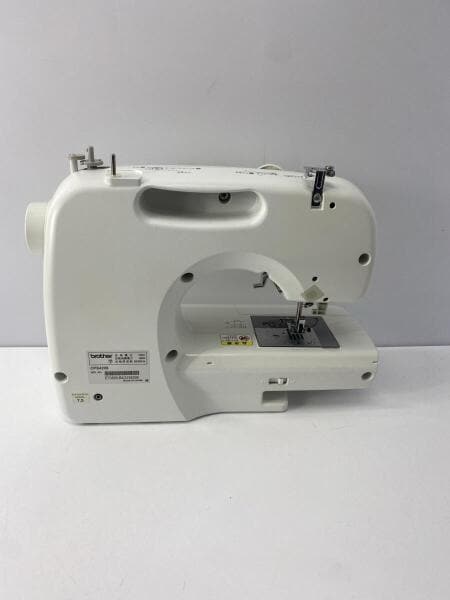 ブラザーコンピューターミシン PS205 ホワイト (フットコントローラー 