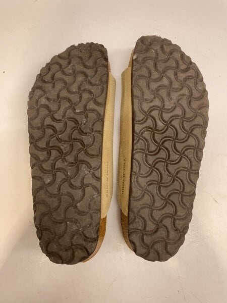 BIRKENSTOCK(ビルケンシュトック) / サンダル/24cm/BEG/スウェード