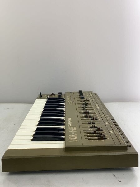 ROLAND(ローランド) / SH-101 シンセサイザー/SH-101 | 中古品の販売