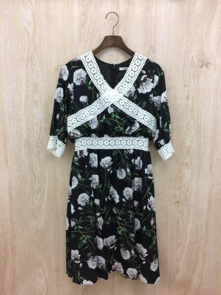 Million Carats ミリオンカラッツ ローズプリント7分袖ワンピース S ポリエステル Blk 花柄 7a30sk041 セカンドストリート 衣類 家具 家電等の買取と販売ならセカンドストリート お問い合わせ番号