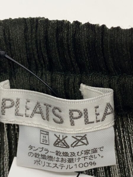 PLEATS PLEASE ISSEY MIYAKE(プリーツプリーズイッセイミヤケ