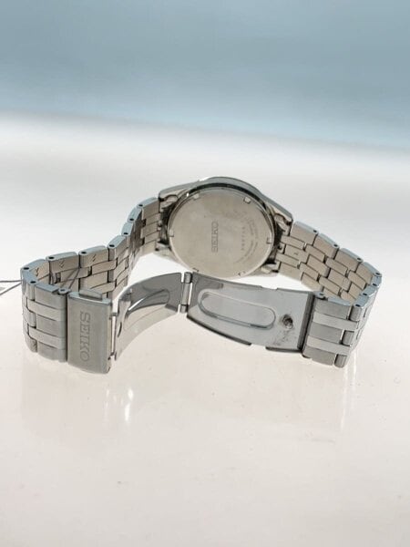 SEIKO(セイコー) / ソーラー腕時計/アナログ/ステンレス/BLK/SLV/V158