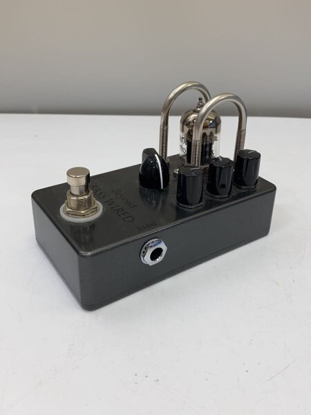 Beyond(ビヨンド) / Beyond/Tube Preamp Bass Wired 2S Blue LED/キズ 