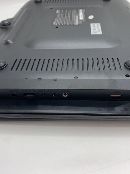 VERSOS(ベルソス) / ポータブルDVDプレーヤー VS-BT1540AK// | 中古品