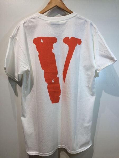 VLONE(ヴィーロン) / ヴィーロン/Tシャツ/--/コットン/WHT/ホワイト