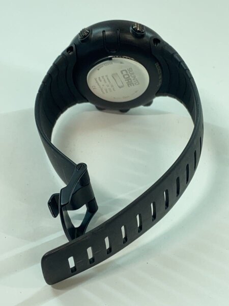 SUUNTO(スント) / SUUNTO CORE/VOLCANO腕時計/デジタル/BLK | 中古品の 