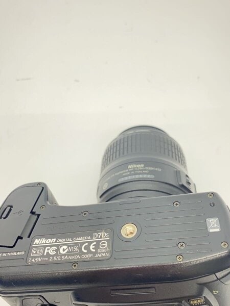 Nikon(ニコン) / デジタル一眼カメラ D70s レンズキット | 中古品の