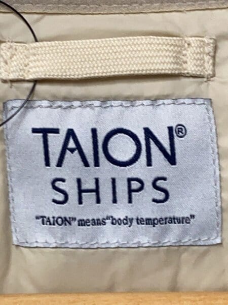 TAION(タイオン) / SHIPS別注 ノーカラーAラインダウン/36/BEG | 古着