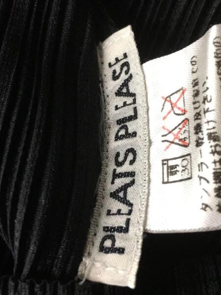 PLEATS PLEASE ISSEY MIYAKE / ジャケット/3/ポリエステル/BLK/PP04-J0607 PLEATS PLEASE ISSEY MIYAKE(プリーツプリーズイッセイミヤケ