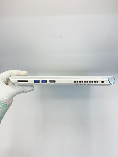 TOSHIBA(トウシバ) / ノートパソコン dynabook T45/CWS PT45CWS-SJA3