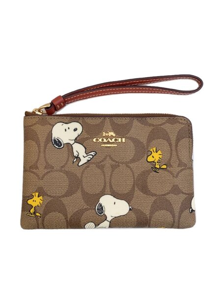 新品コーチ×スヌーピーポーチ