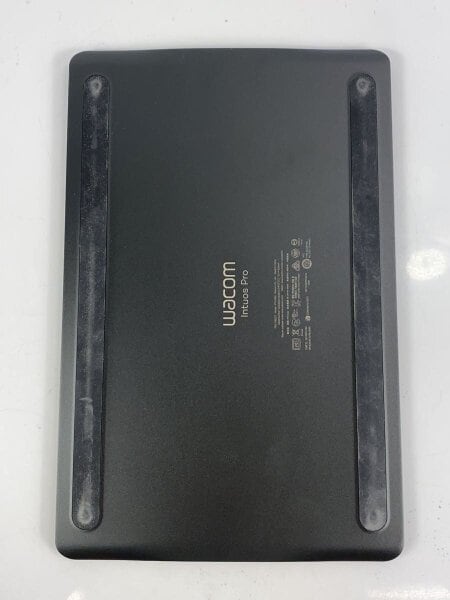 WACOM(ワコム) / ペンタブレット Intuos Pro Medium PTH-660/K0