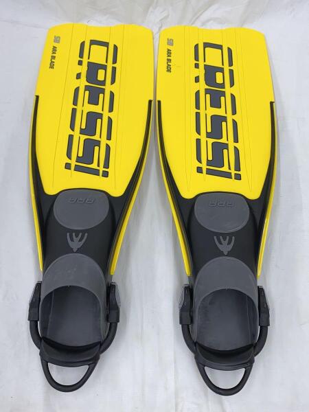 CRESSI いかつい ダイビング用フィン M-Lサイズ 