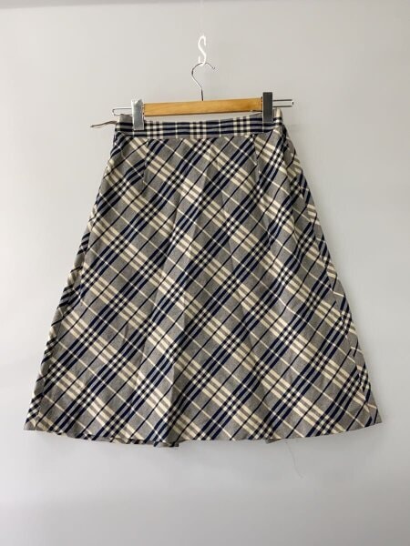【極美品】　バーバリーブルーレーベル ノバチェック スカート ベルト付 バーバリーブルーレーベル ノバチェック ダブルベルトデザイン