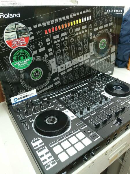 ROLAND(ローランド) / DJ-808 DJ機器/DJ-808/DJコントローラー