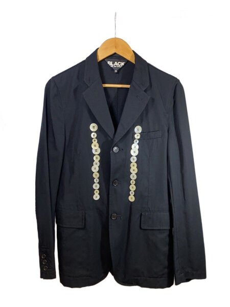 BLACK COMME des GARCONS(ブラックコムデギャルソン) / ボタン装飾 
