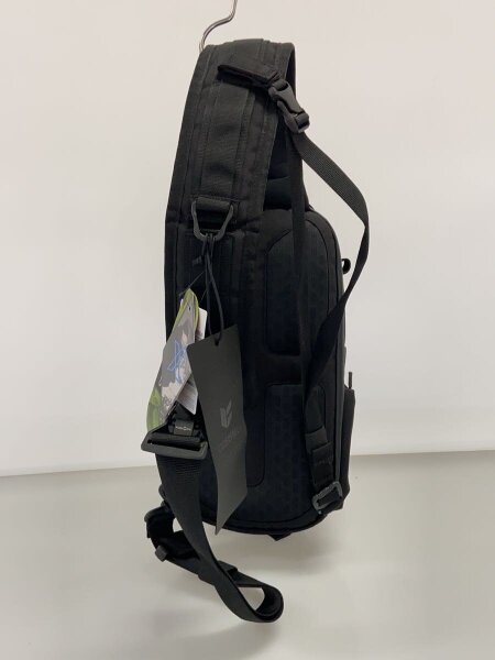 CODE OF BELL コードオブベル X-PAK EVO ショルダーバッグ ナイロン BLK 中古品の販売・通販なら