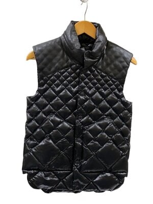 EMPORIO ARMANIのダウンベスト検索結果|古着・中古品の通販サイト