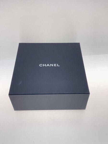 CHANEL(シャネル) / マトラッセフラップカードケース/ショルダーバッグ