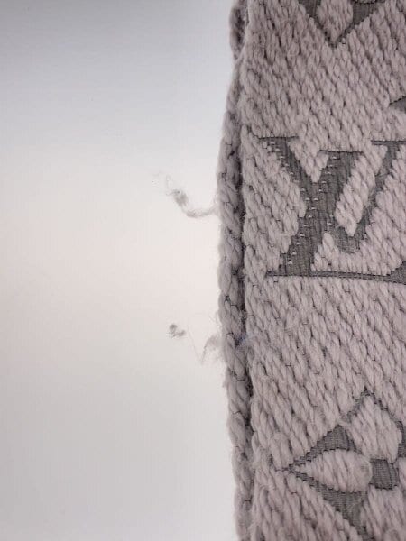 LOUIS VUITTON(ルイヴィトン) / エシャルプ・ロゴマニア_モノグラム_