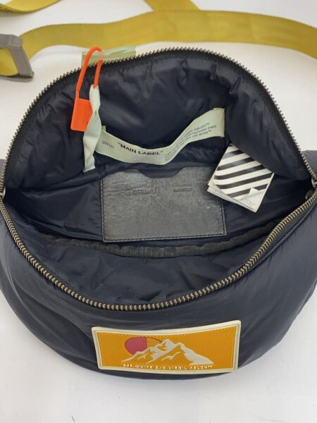 OFF-WHITE / ウエストバッグ/ポリエステル/BLK/無地/OMNA074F19F43002 OFF-WHITE(オフホワイト) / ウエストバッグ/ポリエステル/BLK/無地