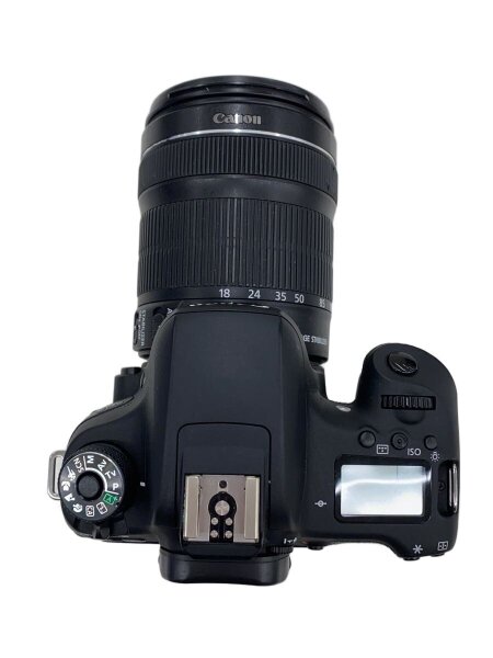 CANON(キヤノン) / デジタル一眼カメラ EOS 8000D ダブルズームキット