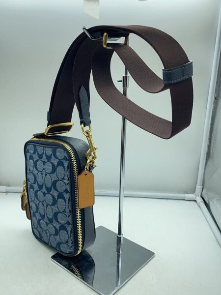 COACH(コーチ) / ショルダーバッグ/--/NVY/総柄/C8235// | 中古品の 