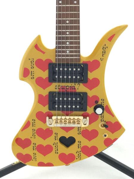 Burny YH-JR hide イエローハートJr.アンプ内蔵ミニギター レビュー】hideモデルのアンプ内蔵ミニギター『イエローハートJr