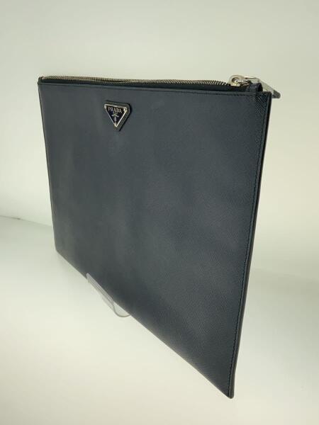 PRADA(プラダ) / 三角プレート/クラッチバッグ/レザー/Q9VTKQX/無地  