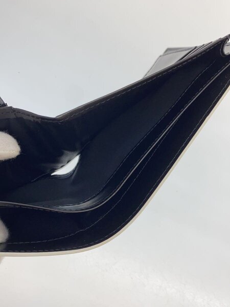CK   ブラックレザー二つ折り財布　837603 CK Calvin Klein(シーケーカルバンクライン) / 2つ折り財布/レザー/WHT