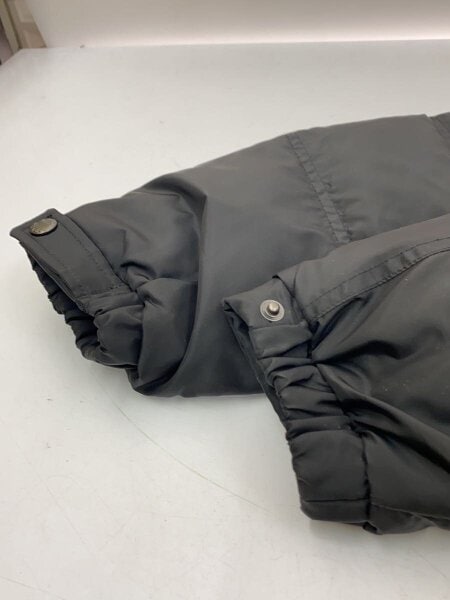 なお　美麗品‼️PRADA ダウンジャケットSGH573 R132 なお 美麗品‼️PRADA ダウンジャケットSGH573 R132 PRADA(プラダ