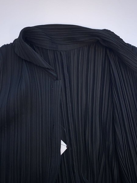 PLEATS PLEASE ISSEY MIYAKE(プリーツプリーズイッセイミヤケ 