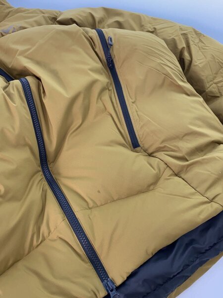 MILLET / ダウンジャケット/XL/ナイロン/CML/MIV01801/右袖汚れ有/左側袖腰汚れ有 MILLET(ミレー) / ダウンジャケット/XL/ナイロン/CML/MIV01801/右袖