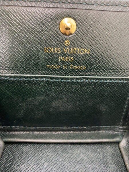 LOUIS VUITTON(ルイヴィトン) / ポルト・モネ・ボワット_タイガ_GRN