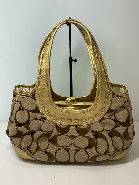 コーチ がま口バッグ シグネチャー ベージュ ゴールド　パーティーバック COACH(コーチ) / がま口/シグネチャー/ハンドバッグ/キャンバス×レザー