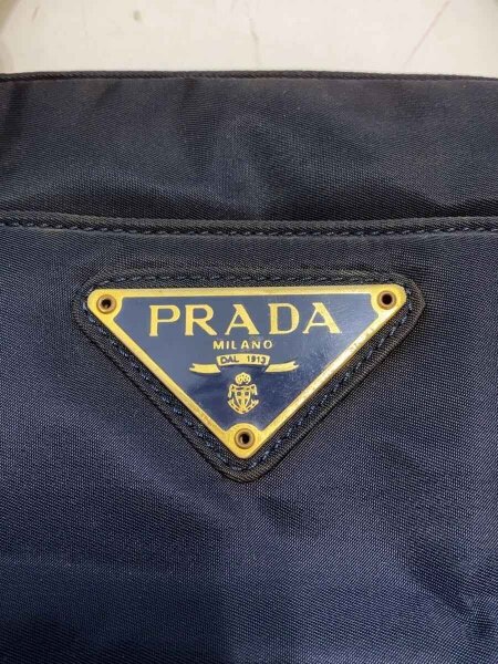 PRADA(プラダ) / 三角ロゴ/メタルハンドル/ハンドバッグ/ナイロン