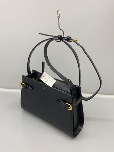A.P.C.(アーペーセー) / Farrah/ショルダーバッグ/レザー/BLK | 中古品 