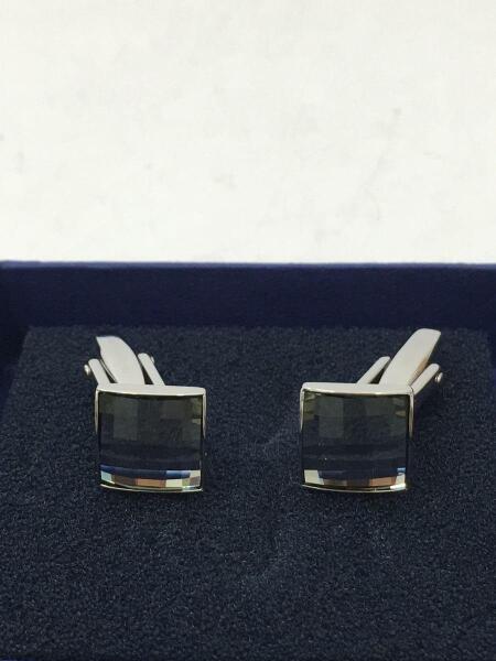 スワロフスキー カフスボタン Swarovski Swarovski(スワロフスキー 
